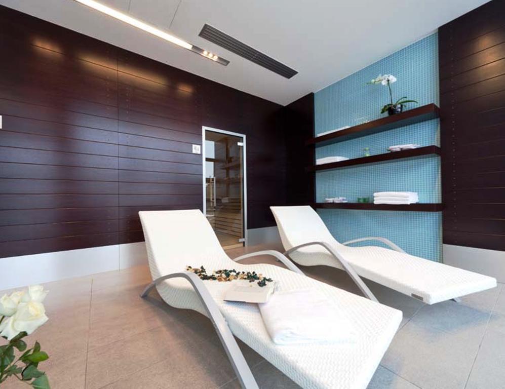 Hotel Rmh Des Arts Modena